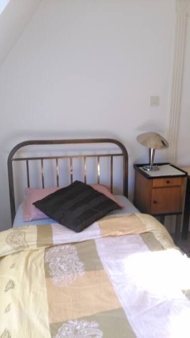 bedroom 16 m2