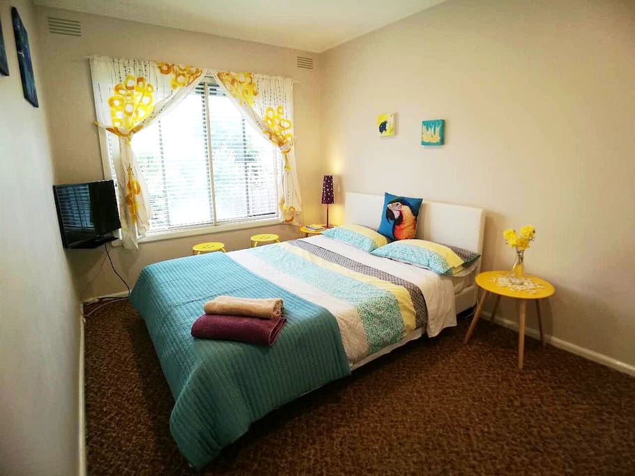 first bedroom picture 2
