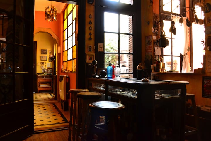 Central house, art, music and antiques.