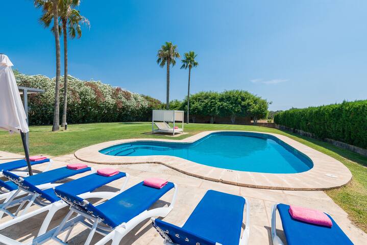 Villa vacacional Can Rito;) PAX 16, Piscina, RELAX gallery image 2