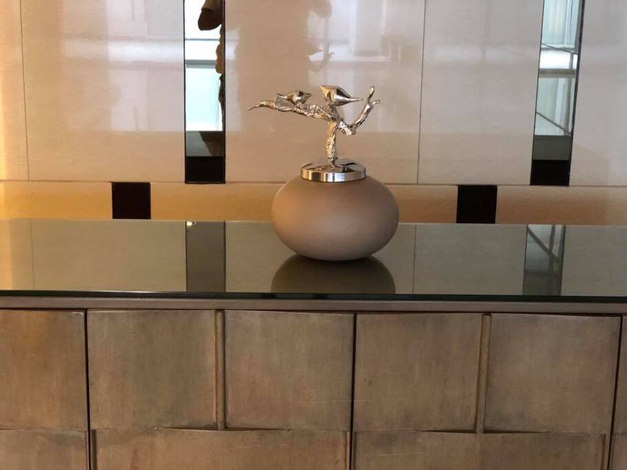 Lobby 1