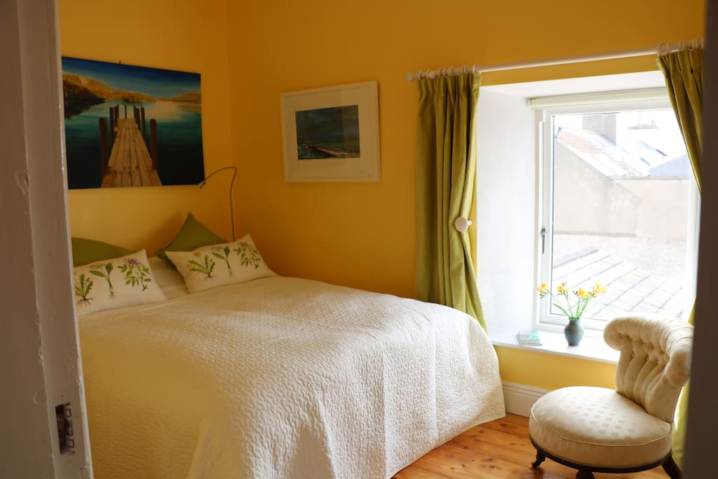 Bedroom with King size bed