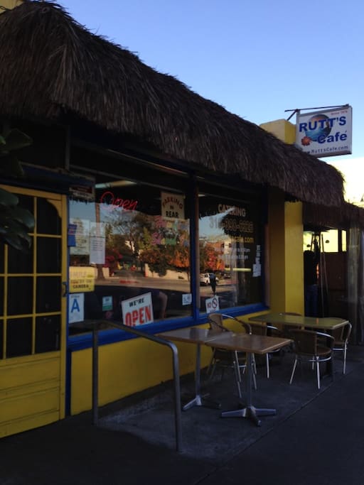 รูปRutts Hawaiian Cafe