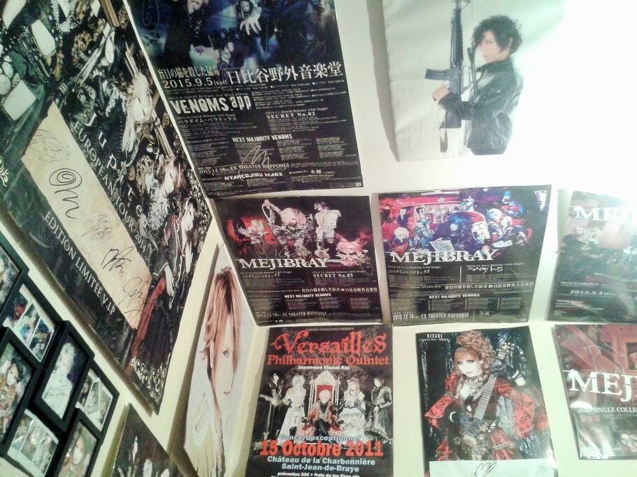 before falling asleep I love to gaze upon my "stars"