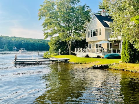 LAKE Retreat! Lakefront Home with Amazing Views!
