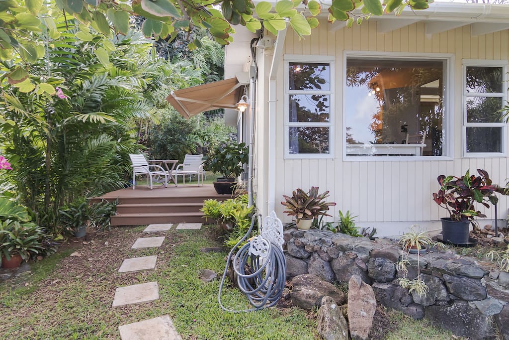 Private entry via your own deck.