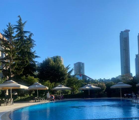 In a lux complex, Fully equipped spacious apartmnt