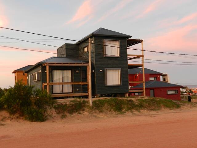 Cabañas Utopía - Playa de La Viuda area