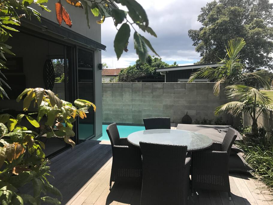 Swimming pool, spa overlooking park