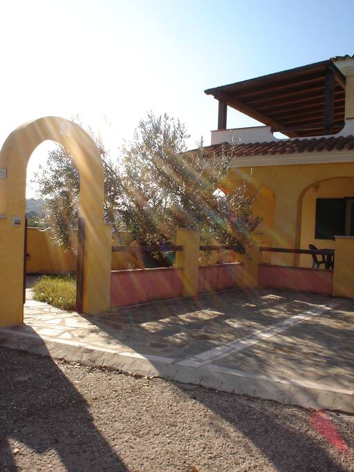 posto auto + ingresso