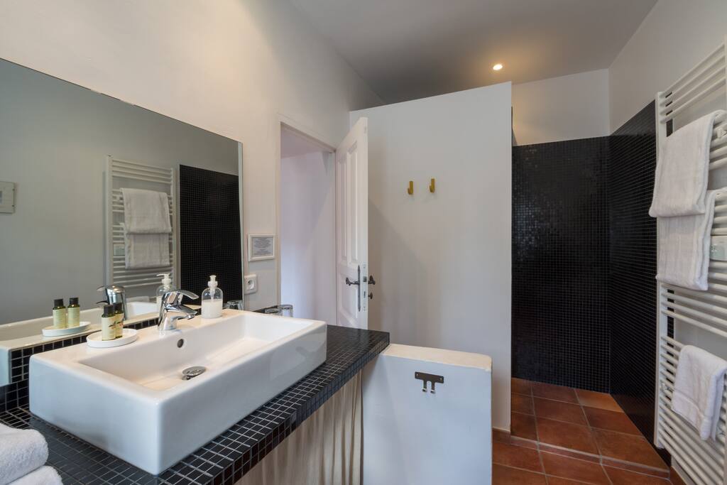 Salle de bain chambre 2
