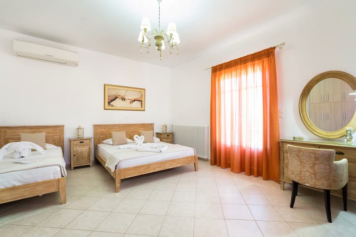 BEDROOM WITH ONE DOUBLE AND ONE SINGLE  BED