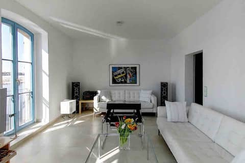 Top Airbnb: Apartment "Am Elbstrand" - near Blaues Wunder in Dresden