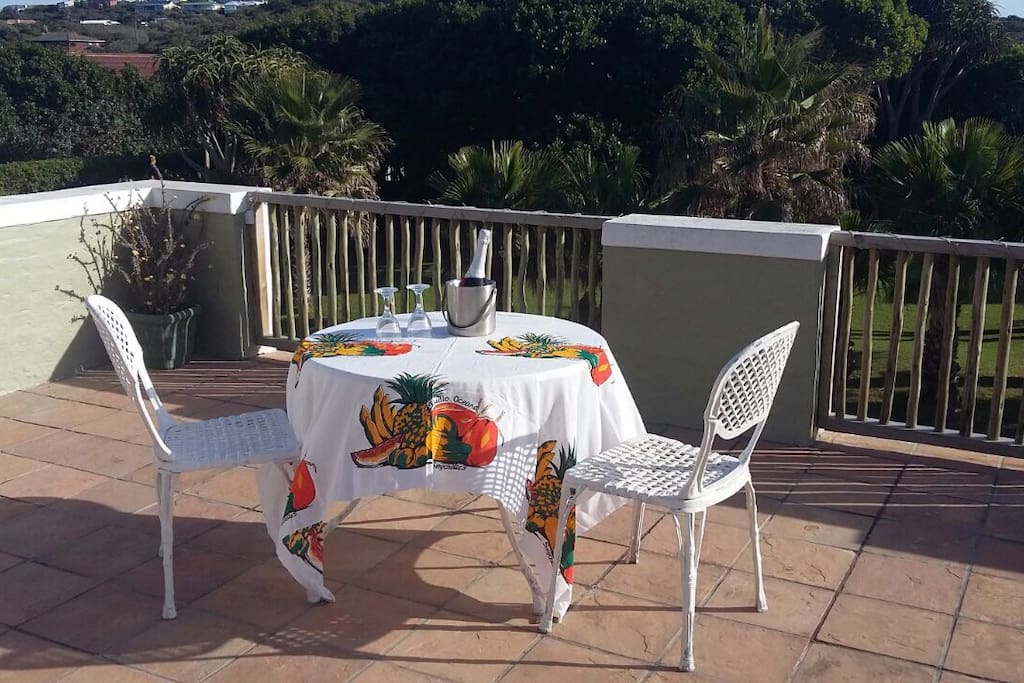 breakfast deck with view