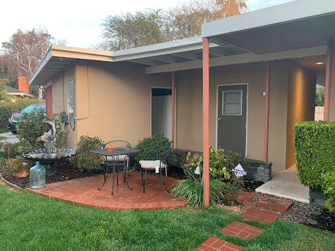 Private Space for Business Traveler in Claremont