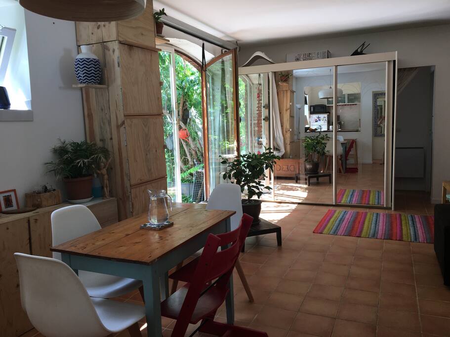 Salon