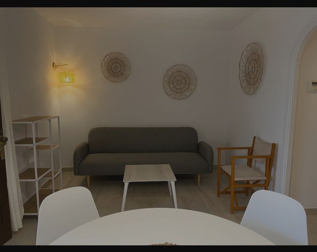 Top Airbnb: Beautiful beachfront apartment with car included in Alaior