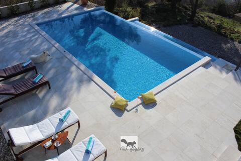 Villa Yanko, heated pool, breathtaking sea view
