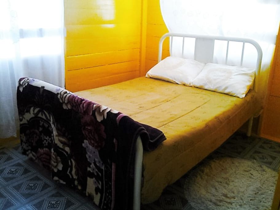 Bed room 1
