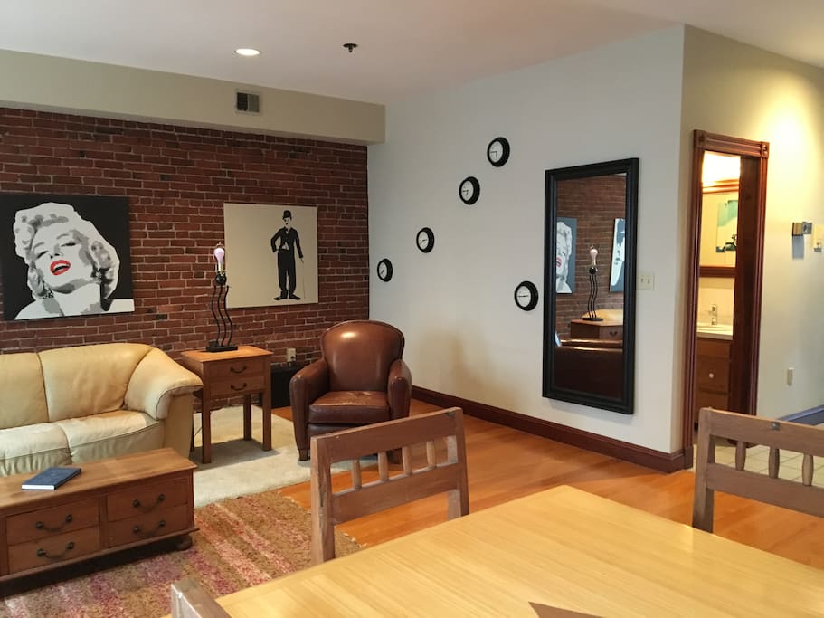 Large spacious living & Dining room