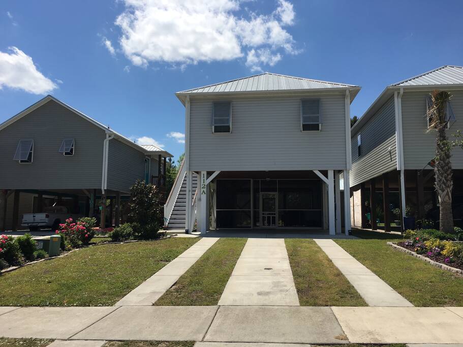 Front view of townhome