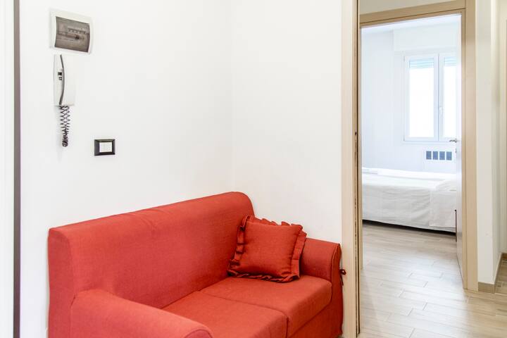 IN FIERA 8: elegant front fair gallery image 4