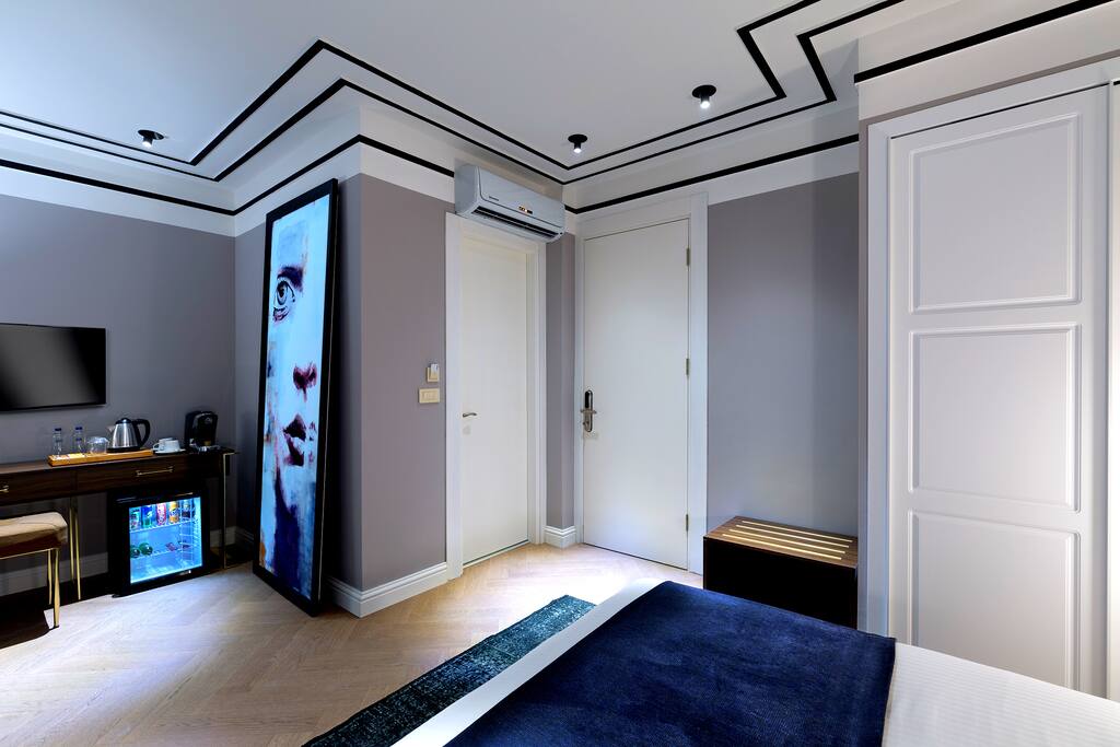 Room Details