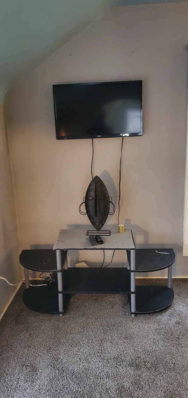 Loft Studio. Downtown Cultural Center - Flint, MI
