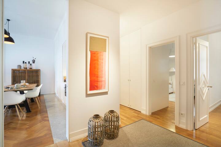 Chiado Chic Apartment gallery image 2