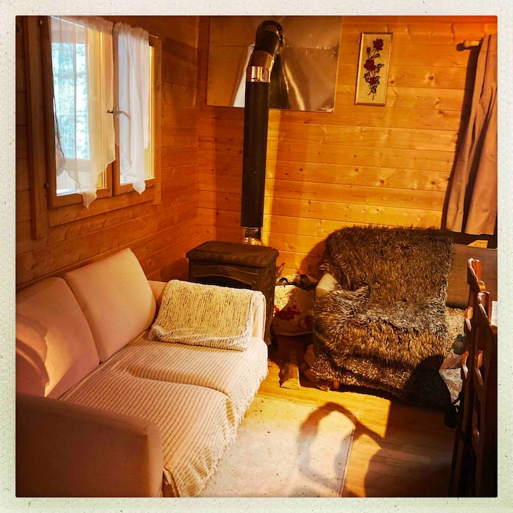 Petit Chalet Pour Amoureux De La Nature - Le Mas
