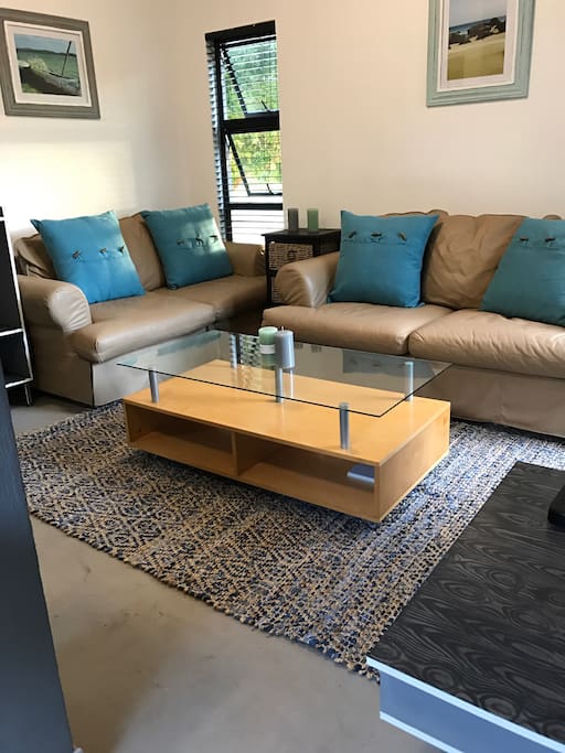Bebe Lounge