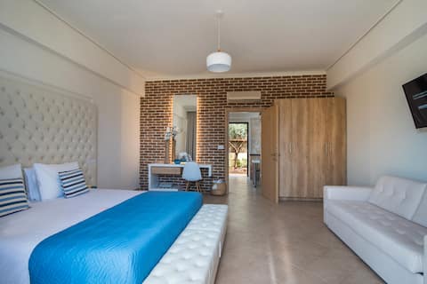 Kahlua Bay - Superior Studio with Sea View
