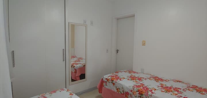 Quartro Moja
- Armario Embutido;
_ Kioo. 