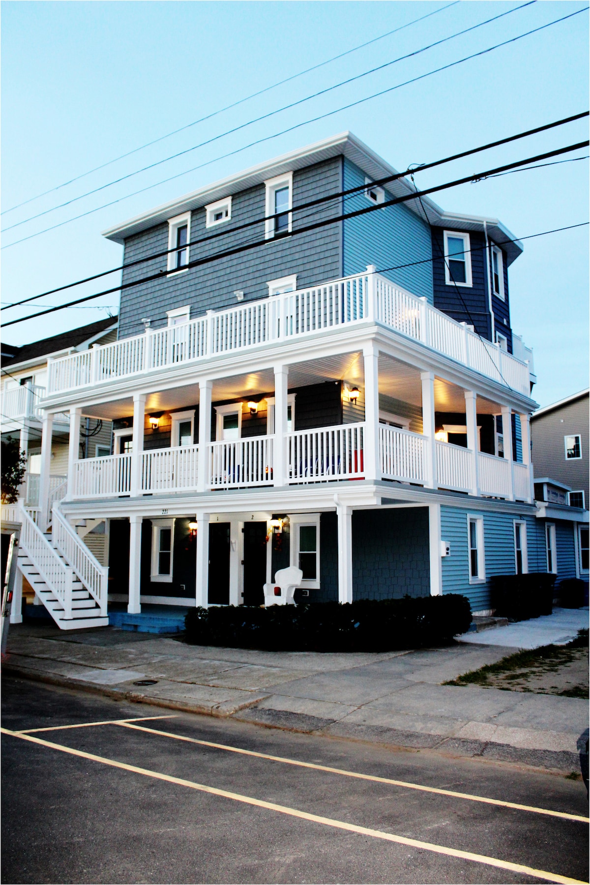 221 E Magnolia Ave Apt 4 Apartments for Rent in Wildwood, New