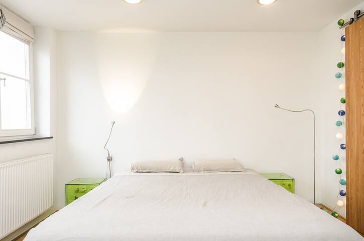 Charming apartment in the centre gallery image 5