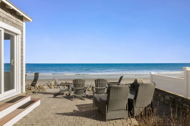 Surfside Sanctuary room