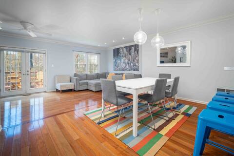 Inviting Spacious &Trendy SilverSpring MD Townhome