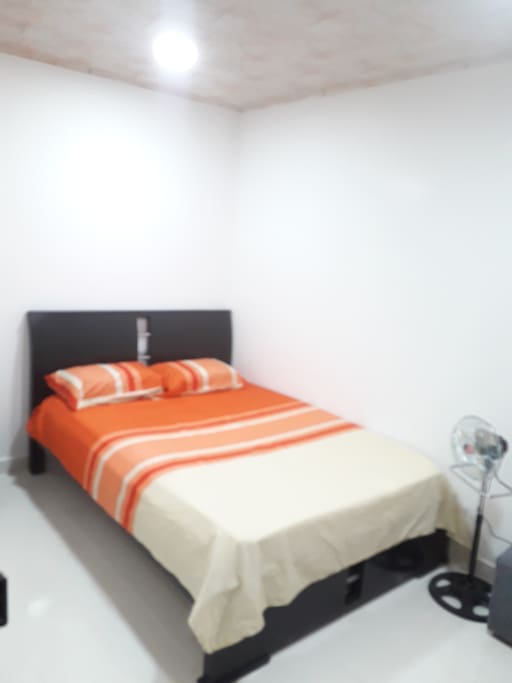 El apartamento cuanta con excelentes habitaciones para tu mejor estadia