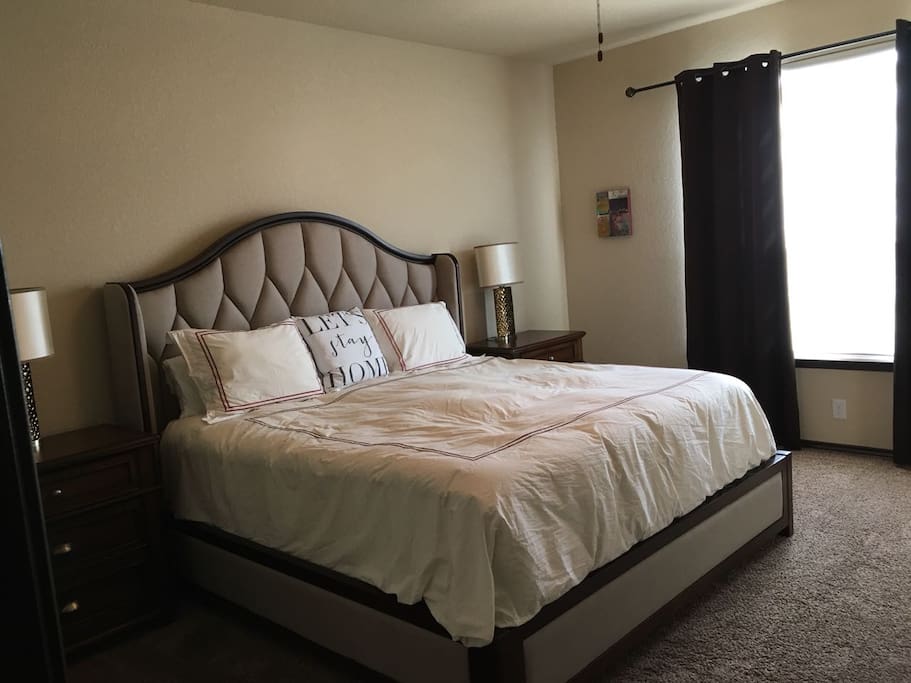 Main Bedroom - KS bed