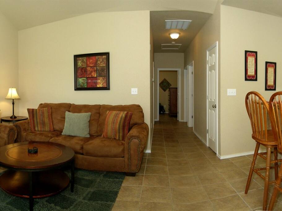 TRV-Still Water-Foyer