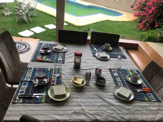 Alojamiento Para Hacer Las Compras En C D E 3 Bedrooms 2 Bathrooms House In Ciudad Del Este Paraguay