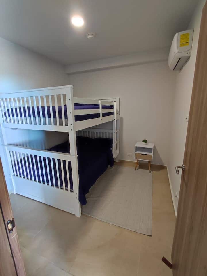 غرفة النوم 2