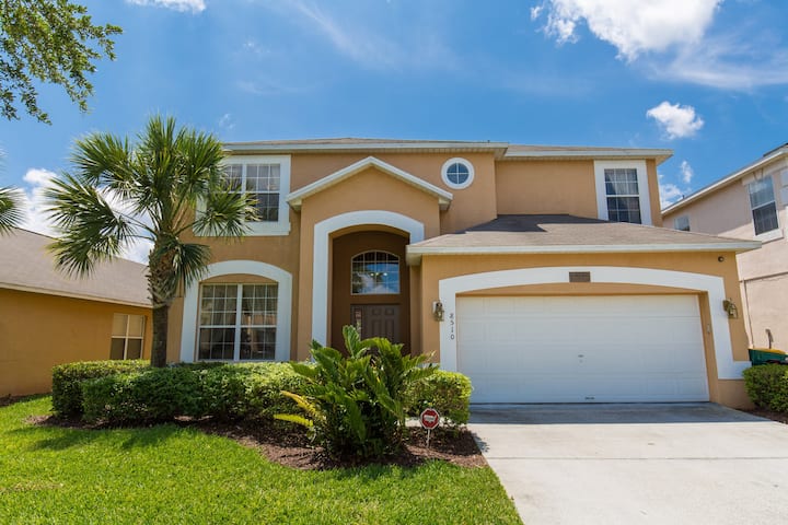 Luxury 6 br/5.5ba w/4 king suite, Private movie rm