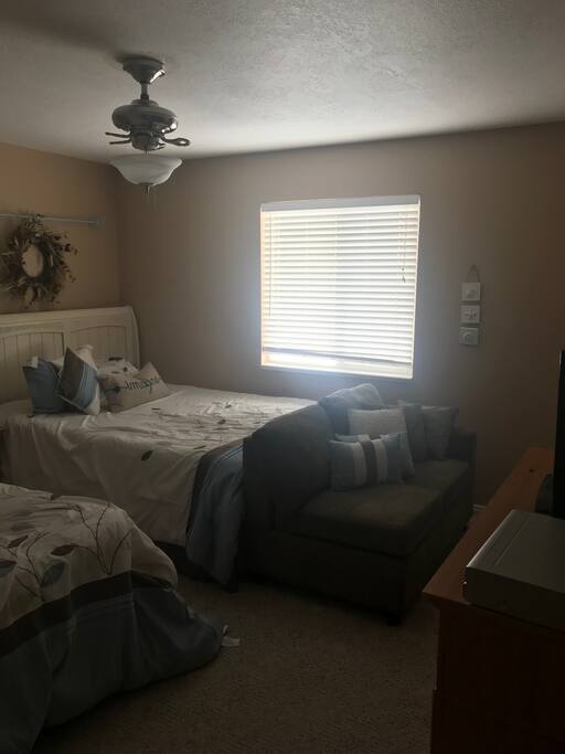Airbnb bedroom