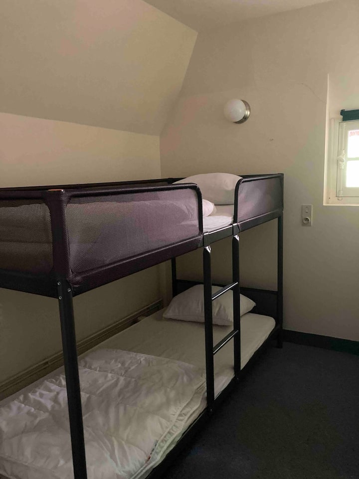 საძინებელი 3