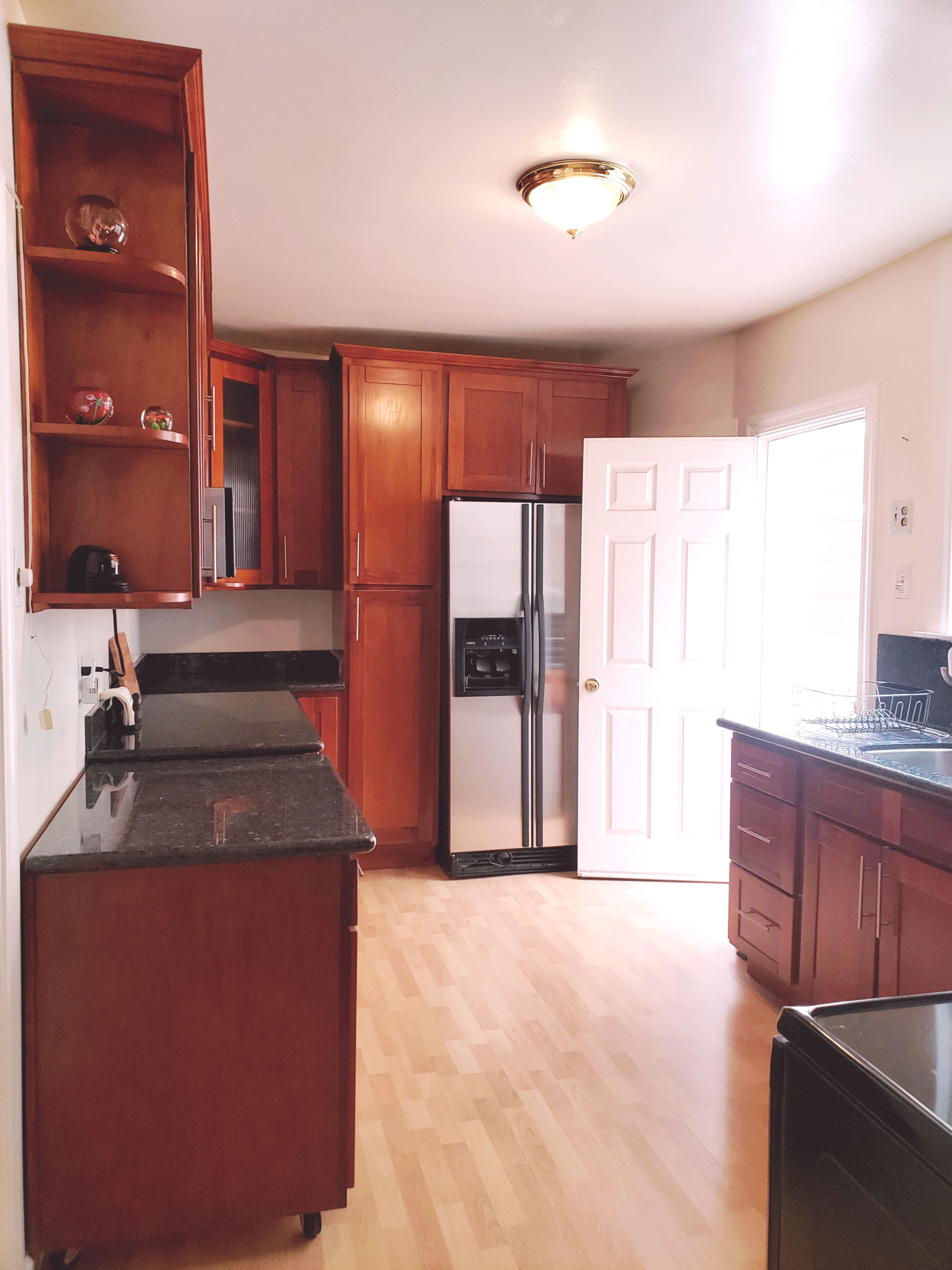 Home in San Francisco · ★4.85 · 3 bedrooms · 6 beds · 1.5 baths - Image 6