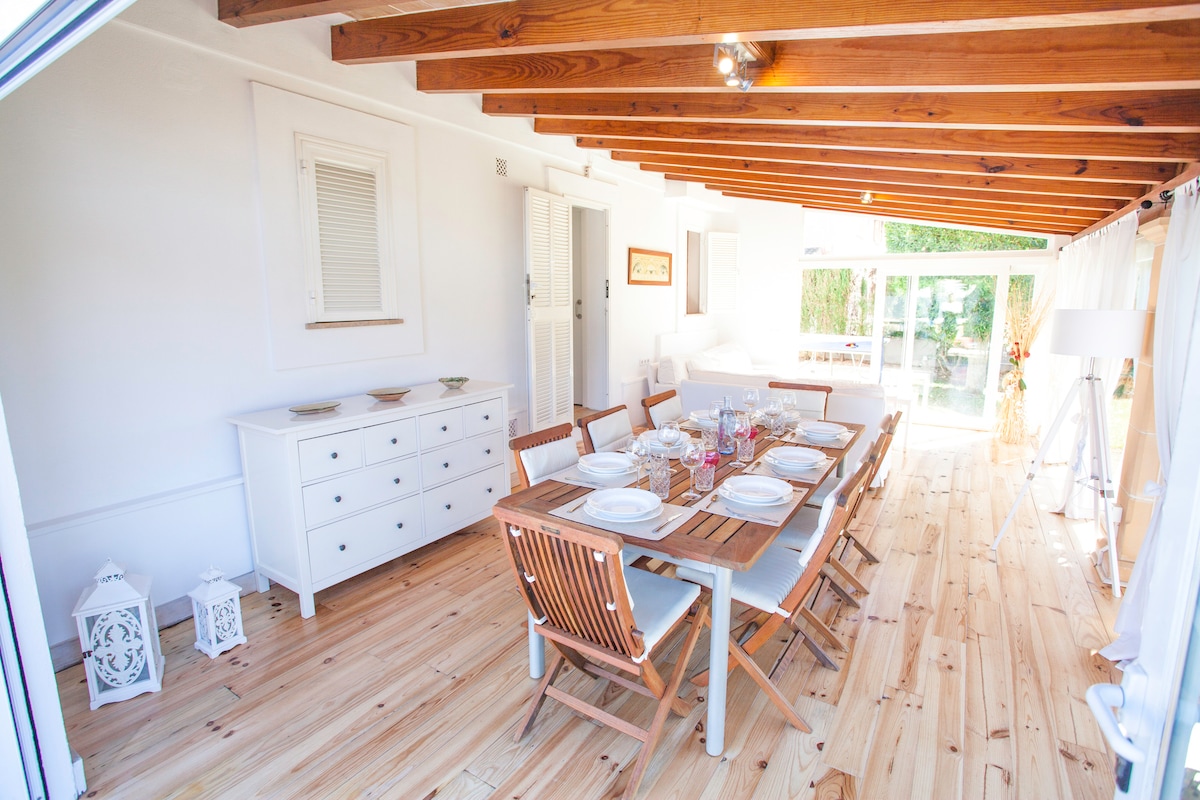 Anuncio de Airbnb popular: Alcudia, Pool and Beach en Muro