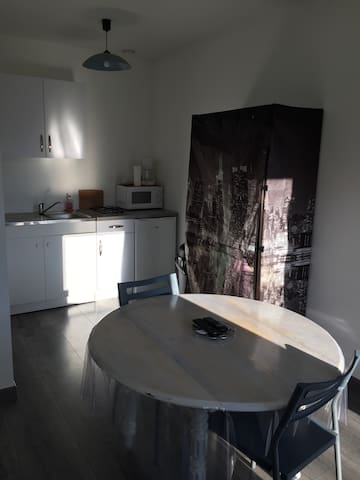 Comfortable studio, located in the countryside