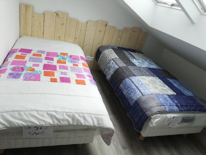 Schlafzimmer 2 Betten 90 x 190