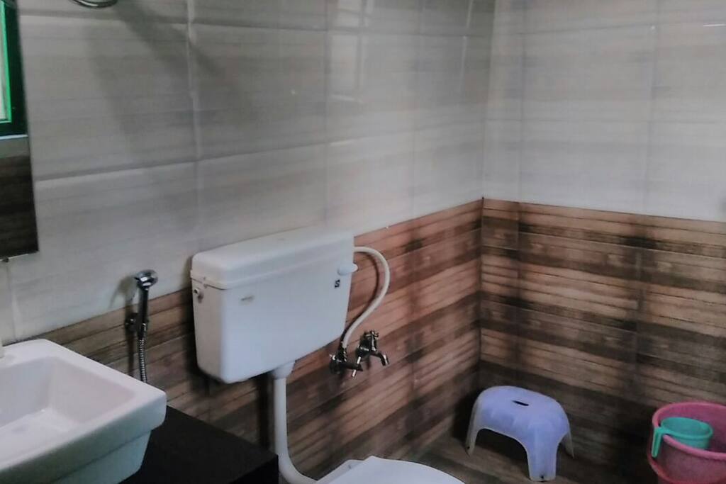 cottage washroom